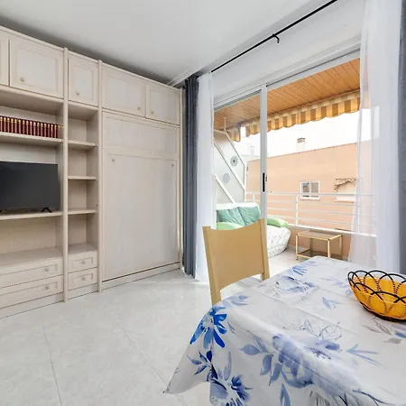 Galeon Apartment